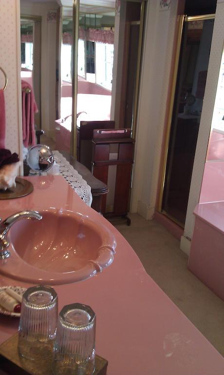 2439 Fairfield "A Bed And Breakfast" Shreveport Quarto foto